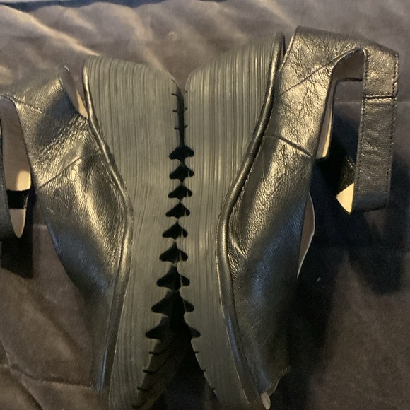 Fly London ~ Yala Wedge - Picture 5 of 5